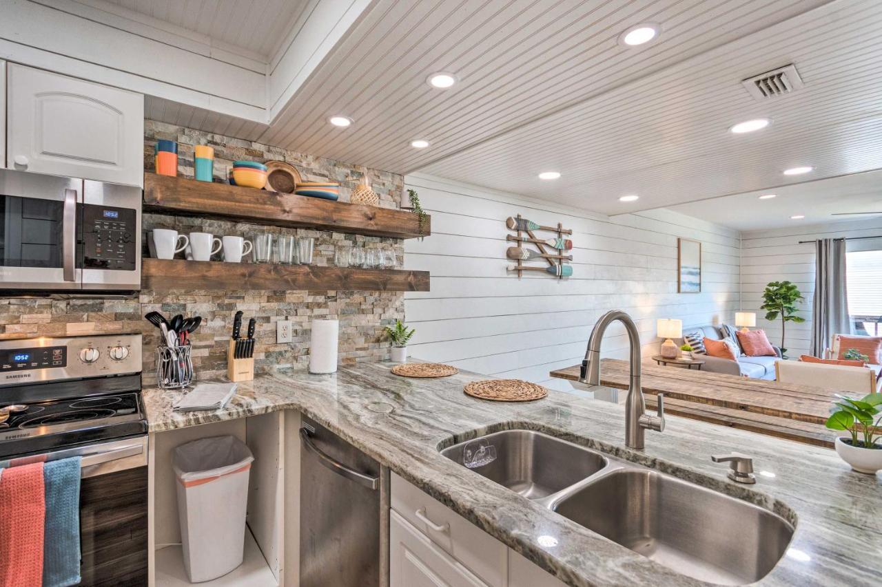 Chic Fort Walton Condo About 2 Blocks To Beach! Форт-Волтон-Біч Екстер'єр фото